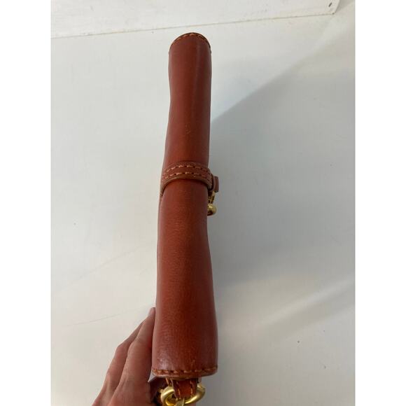 MARC BY MARC JACOBS BURNT ORANGE, BROWN LEATHER WRISTLET - Picture 7 of 16